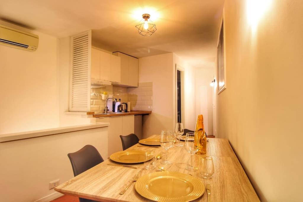 Le Clarisse Pigna Apartment Рим Екстер'єр фото