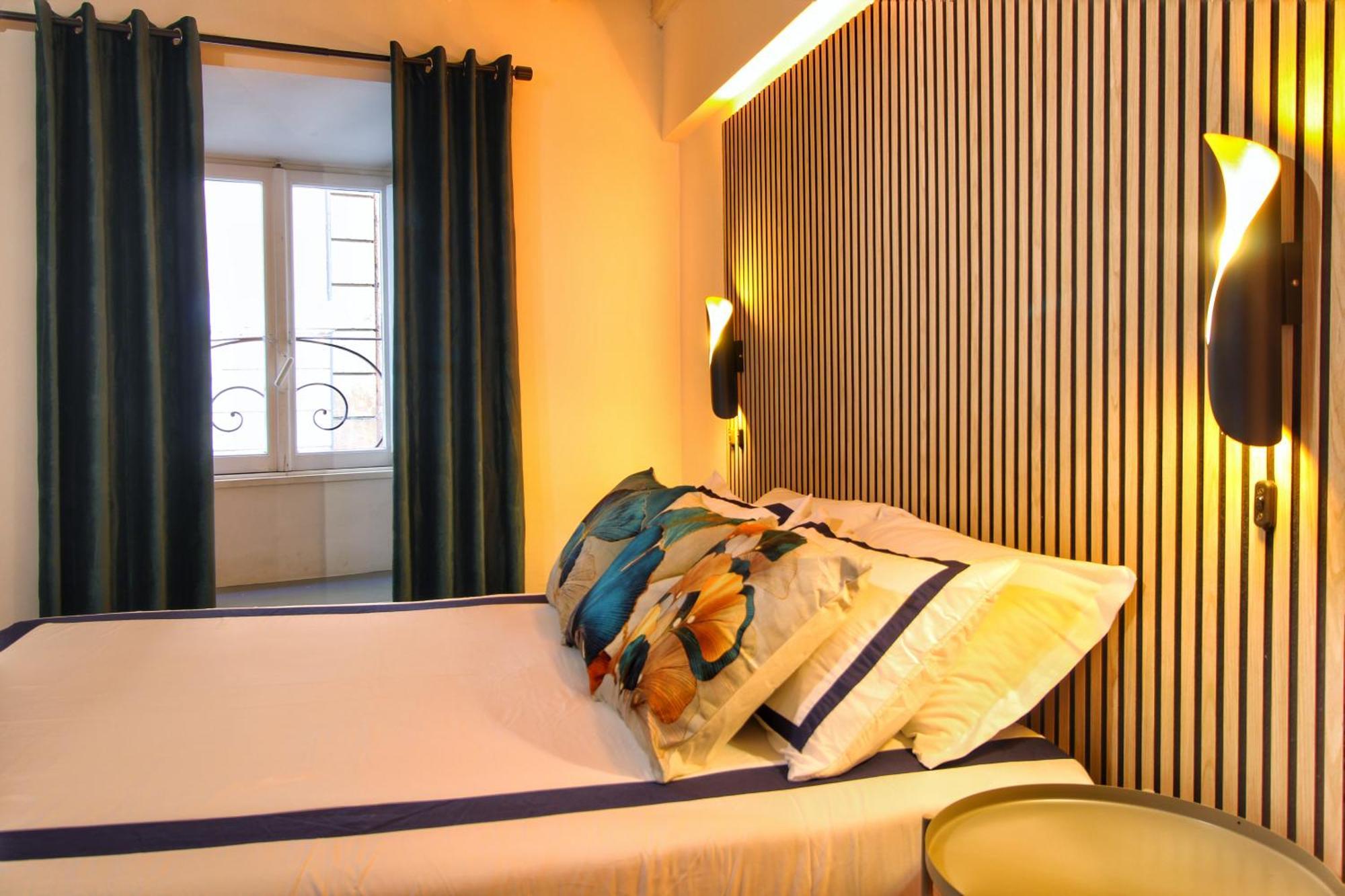 Le Clarisse Pigna Apartment Рим Екстер'єр фото